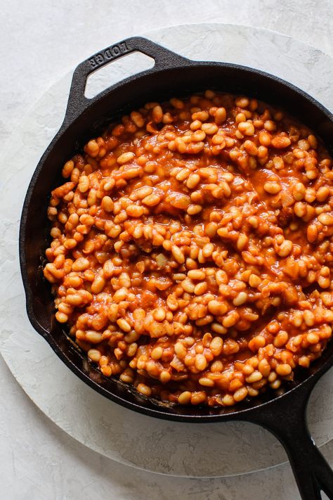 Vegan Maple Baked Beans, Sugar Free Baked Beans Recipe, Vegan Baked Beans, Baked Beans Vegan, Maple Baked Beans, Vegetarian Baked Beans, Nightshade Free Recipes, Bean Dishes, Monday Recipes