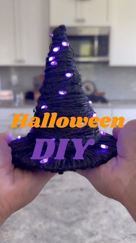 Dollartree Halloween, Witches Hats, Witch Diy, Fall Halloween Crafts, Fall Halloween Decor, Halloween Deco, A Ghost, Halloween Party Decor, Witch Hat