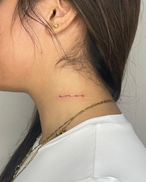 Petite Neck Tattoo, Line Neck Tattoo, Fine Line Neck Tattoo, Neck Tattoos, Tattoo Inspo, Neck Tattoo, Fine Line, Tattoos And Piercings, Tatting