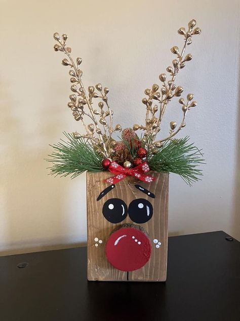 Craftsy Kiosk by Tesh | My Reindeer using a 2x4 piece of wood | Facebook Wood Block Reindeer, Block Reindeer, Christmas Pom Pom Crafts, Reindeer Diy, Winter Wood Crafts, 2x4 Crafts, Wooden Christmas Crafts, Reindeer Craft, Christmas Craft Fair