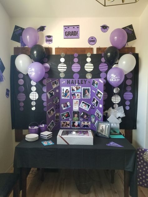 Purple Black And White Graduation Party Ideas, Purple And Black Theme Party, Purple Black And Silver Graduation Party, Purple Black And Gold Graduation Party, Purple Graduation Decorations, Graduation Party Ideas Purple And Gold, Purple Graduation Party Ideas Decoration, Black And Purple Graduation Party Ideas, Purple And White Graduation Party