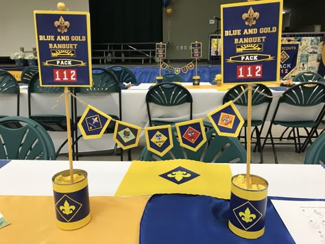 Scout Blue And Gold Banquet Ideas, Cub Scout Blue And Gold Banquet Ideas Table Decorations, Blue And Gold Scouts, Blue And Gold Cub Scouts, Blue And Gold Banquet Centerpieces, Blue And Gold Scout Banquet Ideas, Cub Scout Recruitment Table, Cub Scouts Blue And Gold Banquet Ideas, Blue And Gold Ceremony Ideas Cub Scouts