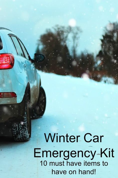 How to Create a Winter Car Emergency Kit Car Emergency Kit List, Winter Car Kit, Winter Emergency Car Kit, Declutter 365, Car Organizers, Emergency Binder, Emergency Prepardness, Car Emergency Kit, Emergency Survival Kit