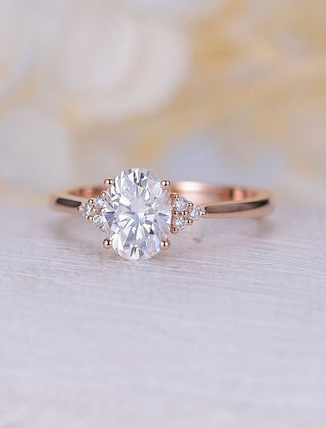 Moissanite Opal Engagement Ring, Rose Gold Moonstone Engagement Ring, Moissanite Rose Gold Ring, Moissanite Rose Gold Engagement Ring, Minimalist Engagement Ring Vintage, Engagement Ring Short Fingers, Engagement Rings Simple Oval, Vintage Round Engagement Ring, Mossinite Engagement Rings