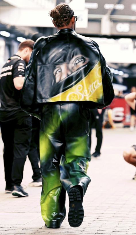 Lewis Hamilton Style, Lewis Hamilton Outfit, Brazil Grand Prix, F1 Style, Hamilton Outfits, Casual Sporty Outfits, Brazilian Grand Prix, Hype Clothing, African Fashion Skirts