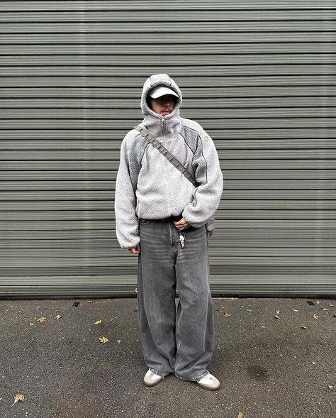 go on my tik tok:0verl00ked #outfit #streetwearoutfitsmen #baggyy2k #outfitinspo #streetwear #fashion #baggy Fashion Grey Streetwear Outfit, Baggy Outfits Men, Winter Outfits Men Streetwear, Outfit Inspo Men, Streetwear Outfit Men, Grey Streetwear, Paris Streetwear, Streetwear Fashion Baggy, Baggy Fashion