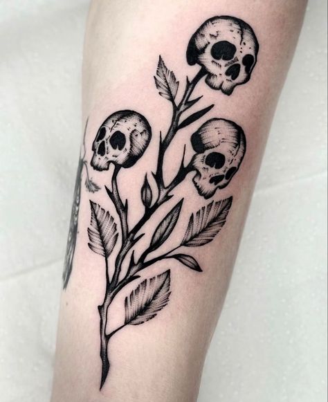 Horror Tattoo Gap Filler, Sleeve Gap Fillers Tattoo Ideas, Soon Tattoo, Flash Tattoo Sleeve, Gap Filler Tattoo, Sleeve Filler, Friendship Tattoo, Protection Sigils, Filler Tattoo