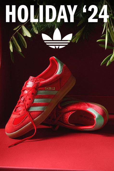 Start the season off right with gifts from adidas that feel right at home. From cozy fleece to colorful matching sets to iconic sneakers, it's never too early to settle into the holidays with style and comfort on your side. Shoes Guys, Adidas Clothes, Iconic Sneakers, Christmas Campaign, Creative Shoes, Christmas Shoes, Kicks Shoes, Dan Post, Sport Training