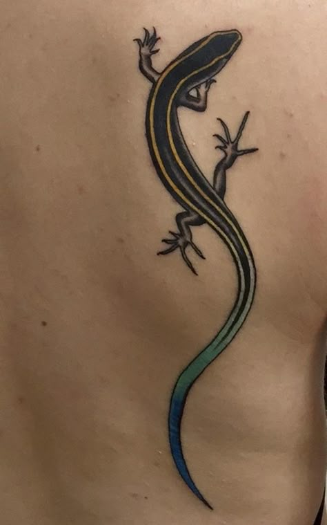 Tattoo Lizard, Salamander Tattoo, Lizard Names, Gecko Tattoo, Tatuaje Cover Up, Lizard Eye, Gargoyle Tattoo, Lizard Tattoo, Small Lizards