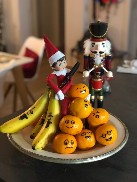 Elf Drawing On Bananas, Elf Drawings, Face Drawing, Elf On The Shelf, Elf, Fruit, Holiday Decor, Drawings