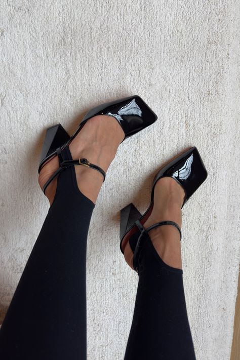 Charlotte 95 patent leather pumps curated on LTK Trendy Heels 2024, Bow Heels Outfit, Leather Sneakers Outfit, Pumps Outfit, Black Patent Heels, Embellished Shoes, Patent Heels, Patent Leather Shoes, Shoe Inspiration