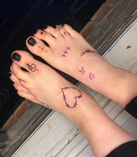 Cute Heart Tattoos, Heart Tattoos For Women, Side Foot Tattoos, Star Foot Tattoos, Butterfly Foot Tattoo, Foot Tattoo Ideas, Foot Tattoo Designs, Cute Foot Tattoos, Small Foot Tattoos