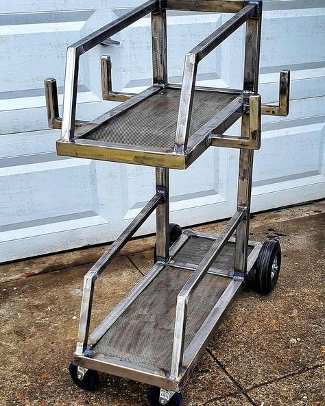 Welding Cart Plans, Welding Workshop, Welding Table Diy, Cool Welding Projects, Steel Furniture Design, Welding Tables, House Florida, Welding Shop, Welded Furniture