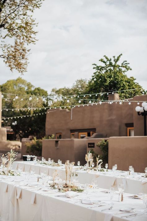 📸: Alicia Lucia Photography 💐: Renegade Floral & Asphodel 📍: La Posada De Santa Fe La Posada Santa Fe Wedding, Mexico Wedding Venues, Mexico Wedding Venue, Modern Rustic Wedding, Boho Wedding Theme, Wedding Branches, Rustic Modern Wedding, Santa Fe Wedding, Marriott Bonvoy