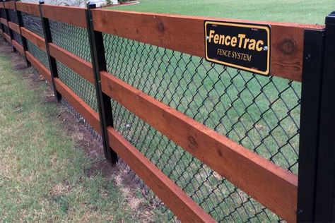 11 Backyard Fence Ideas [Beautiful Privacy For People, Pets, and Property] - Perimtec Hog Wire Fence Diy, Hog Wire Fence, Diy Backyard Fence, Fence Diy, Fence Options, Wood Fence Design, Pet Fence, Diy Fence, Front Yard Fence