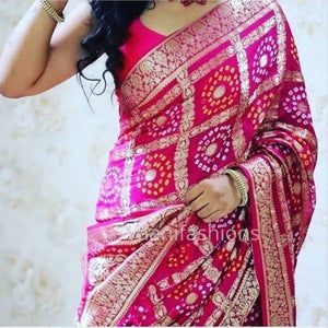 Ghatchola Sarees, Gharchola Saree, Bandhej Saree, Saree Traditional, Cotton Lehenga, Raw Silk Saree, Indian Party, Indian Party Wear, Traditional Saree