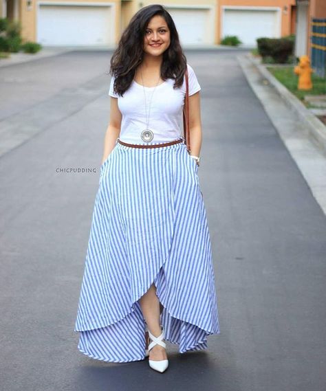 This over-lapping striped beauty! Absolutely loving how the ends of this skirt overlap; making it look like it could be self tied. Its… Black Maxi Dresses, Long Cotton Skirt, Casual Frocks, Frock Fashion, Western Wear Outfits, Long Skirt Outfits, Frock For Women, Frock Dress, Indian Gowns Dresses