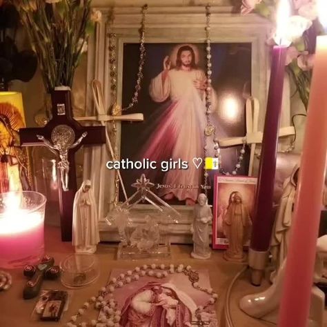 Folk Catholicism Altar, Catholic Core Aesthetic, Catholic Witch, Jesus Altar, Altar Christian, Spotify Playlist Songs, Christian Altar, Catholic Core, Altar Catholic