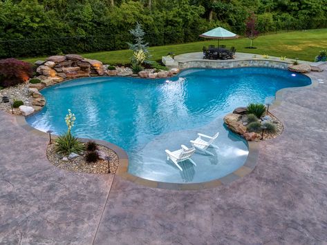 Gunite Swimming Pool, Pool And Patio, Dream Backyard Pool, Pools Backyard Inground, Pool Life, Gunite Pool, Pool Installation, Backyard Pools, Backyard Pool Landscaping