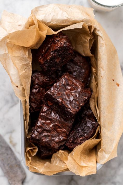 Vegan Small Batch 'Brown Butter' Brownies Simple Vegan Brownies, Red Bean Brownies, Small Batch Vegan Desserts, Brownies Without Butter, Brownies Without Eggs, Thick Brownies, Quick And Easy Brownies, Wfpb Snacks, Vegan Brown Butter