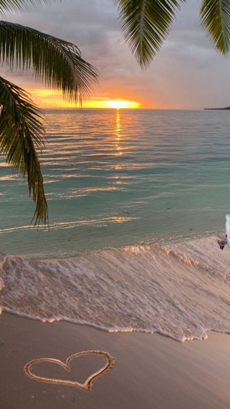 Bahamas Beach Pictures, Cutsie Wallpapers, Beach Aesthetic Art, Beach Aesthetic Pics, Beach Life Aesthetic, Beach Sunset Aesthetic, Ocean Waves Photography, Waves Photography, Summer Pics