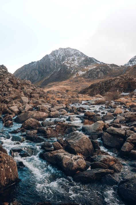 Scotland Mountains, Glen Etive, Scotland Hiking, Scottish Mountains, Scotland Landscape, Scotland History, Mountain Landscape Photography, Scotland Highlands, Mountain Wallpaper