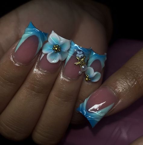 #nails #nailart #nailtech #nailsoftheday #nail2inspire #nailsart #nailsofinstagram #naildesign #summernails #fashion #style #summervibes #inspo Short Nails Acrylic Blue, Short Vacation Nails, Acrylic Nail Set, Hard Nails, Siargao, Glamour Nails, Colored Acrylic Nails, Girly Acrylic Nails, Nails Design With Rhinestones