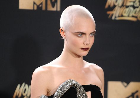 15 famous women who rocked a bald head like a boss | Revelist Cara Delevingne Bald, Bald Head Women, Chemo Hair, Natural Black Women, Bald Women, Bald Head, Bob Hairstyles For Fine Hair, Cut Her Hair, Bald Heads