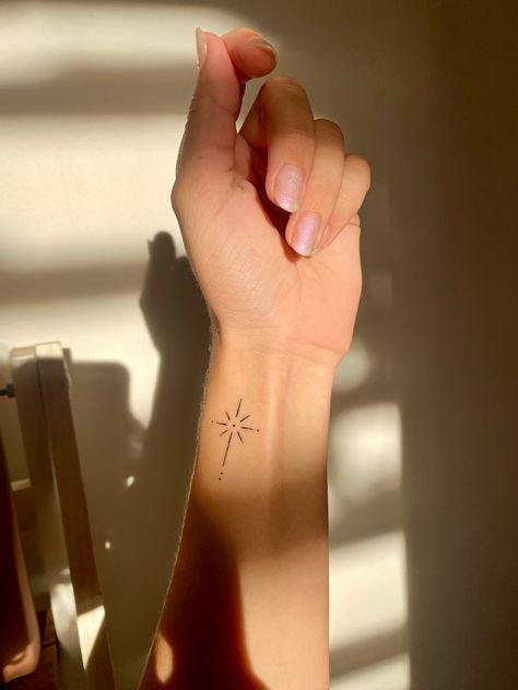 Starburst Sun Tattoo, Star Burst Tattoo, Shine Tattoo, Golden Tattoo, North Star Tattoos, Sparkle Image, Sparkle Tattoo, Star Burst, Sun Tattoo