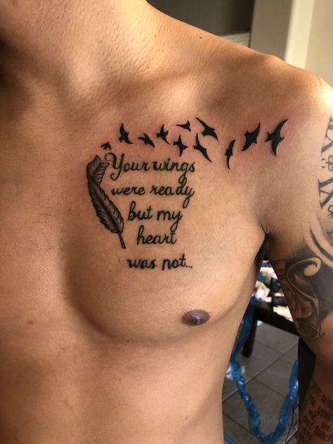 Rip Tattoos For Men Chest, Remeberance Tattoos Dad, Father Tattoo Ideas For Men, Rip Tattoo Ideas For Men, Rip Tattoos For Men Arm, Rip Mom Tattoo For Men, Rip Dad Tattoos For Men, Dad Tattoos For Men