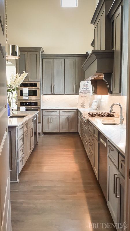 Kitchen Countertops Grey, Rock Kitchen, Gray Kitchen Cabinets, Cabinets Makeover, Gray Stain, Kitchen Updates, Staining Cabinets, Brown Kitchen, Flat Rock