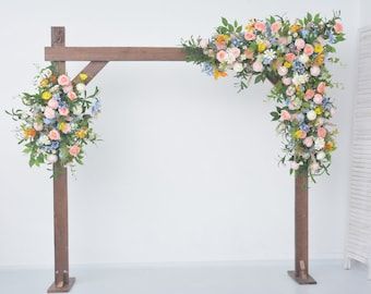 GreeneryTreasures - Etsy Reception Florals, Aisle Runners, Colorful Wedding Flowers, Aisle Flowers, Wedding Arbour, Flower Colors, Flower Bar, Wedding Vision, June Wedding