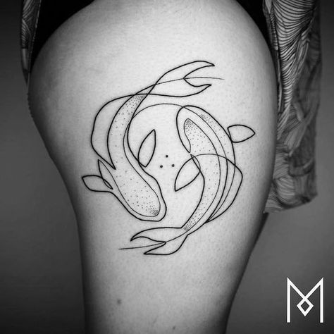 Hakuna Matata Tattoo, Pisces Tattoo Designs, Minimalist Tattoo Meaning, Mo Ganji, Paris Tattoo, One Line Tattoo, Typography Tattoo, French Tattoo, Tattoo Line