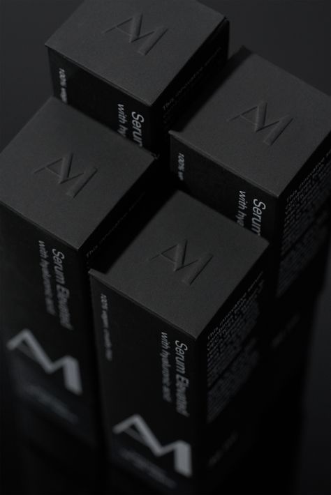 Black On Black Packaging, Minimal Package Design, Black Box Packaging Design, Black Packaging Design, Matte Black Packaging, High End Packaging, Sleek Packaging, Luxurious Skincare, Luxury Packaging Design