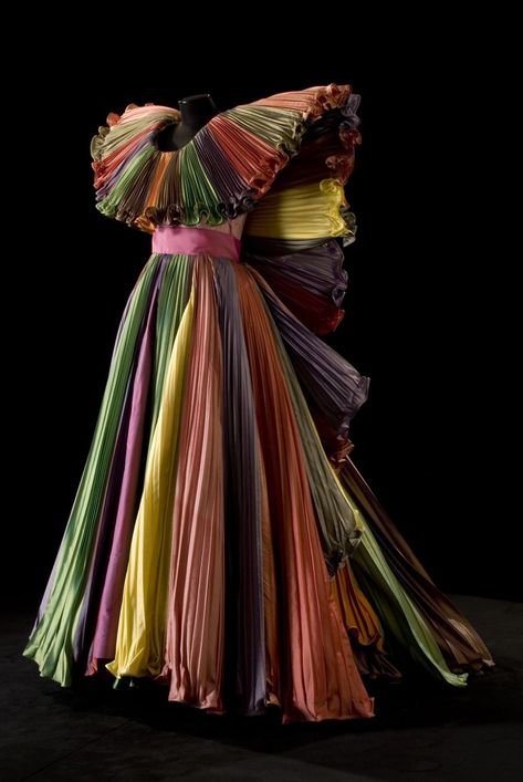 Medium: Silk, plissé. Roberto Capucci, Paul Poiret, Sonia Delaunay, Cindy Sherman, Victor Vasarely, Jeanne Lanvin, Elsa Schiaparelli, Rainbow Fashion, Man Ray