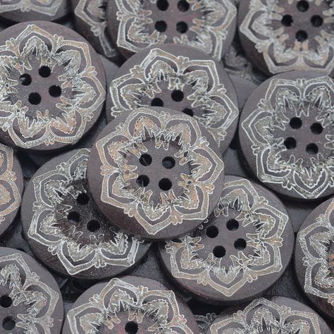 Check out this item in my Etsy shop https://www.etsy.com/listing/251567428/floral-four-hole-buttons-24mm-dark-brown Christmas China, Buttons For Sale, Beautiful Flower Designs, Album Diy, Sewing Buttons, Original Gifts, Wholesale Flowers, Scrapbooking Diy, Wooden Buttons