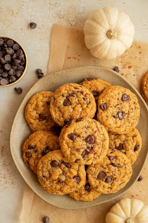 Pumpkin Banana Cookies (with chocolate chips) - Oh Snap Macros Pumpkin Banana Chocolate Chip Cookies, Pumpkin Cookies With Oat Flour, Pumpkin Banana Cookies, Banana Pumpkin Cookies, Oh Snap Macros, Pumpkin Chocolate Chip Cookies Easy, Gluten Free Pumpkin Cookies, Vegan Pumpkin Cookies, Cookies With Chocolate Chips