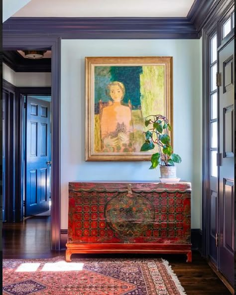 Jewel Tone Entryway, Green Foyer Entryway, Colorful Foyer, Archway Entrance, Colorful Entryway, Dramatic Entryway, Magical Interior, Custom Entryway, Foyer Paint