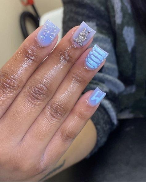 Inner Tragus Piercing, Blue Short Acrylic Nails, Kid Nails, Girls Nail Designs, Square Nail Designs, Blue Acrylic Nails, Gel Nails Diy, Girly Acrylic Nails, Short Square Acrylic Nails