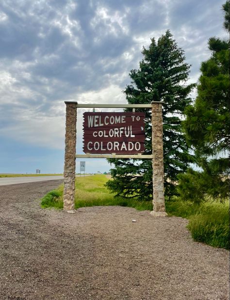 Colorado Vibes, Moving To Denver, Camping Colorado, Ideal Lifestyle, Mammoth Cave National Park, Americana Aesthetic, Petrified Forest National Park, Mountain Aesthetic, Usa Trip