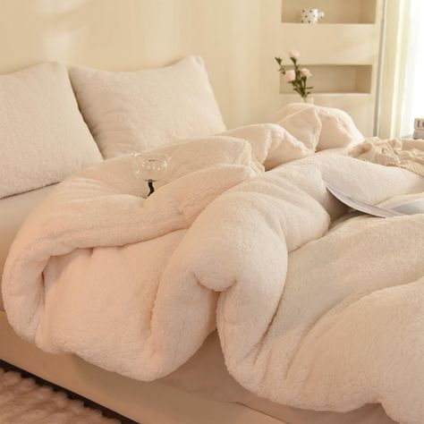 PRICES MAY VARY. 🐑【Ultimate Comfort】The double-sided reversible Sherpa comforter set is made from 100% exclusive ultra-fine fibers, providing a cloud-like feeling during a night's sleep for an unparalleled ultimate experience. Enjoy the timeless comfort and natural style of this comforter, allowing you to indulge in a restful sleep. 🐑【Fluffy & Breathable】Filled with high-quality polyester microfibers, this comforter offers an extremely fluffy and breathable warmth. It is reinforced with strong Plush Comforter Sets, Aesthetic Bedding Set Cozy, White Comforter Bedroom Ideas, Cloud Room Aesthetic, Cute Bedding Aesthetic, Fluffy White Bedding, Fluffy Comforters, Cute Comforters, Cloud Comforter