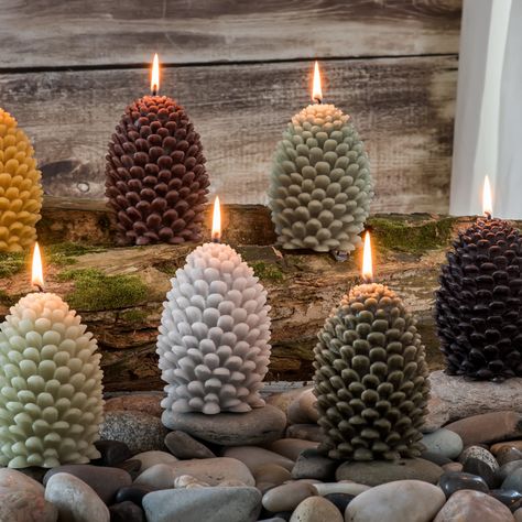 Pinecone garland