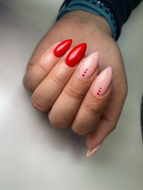 Red nails nail inspo Red Almond Shape Nails Designs, Red Minimalist Nail Art, Red Dot Nail Art, Almond Shape Red Nails Designs, Red Geometric Nails, Red Dots Nails, Modern Red Nails, Red Nails With Simple Design, Red Design Nails Almond