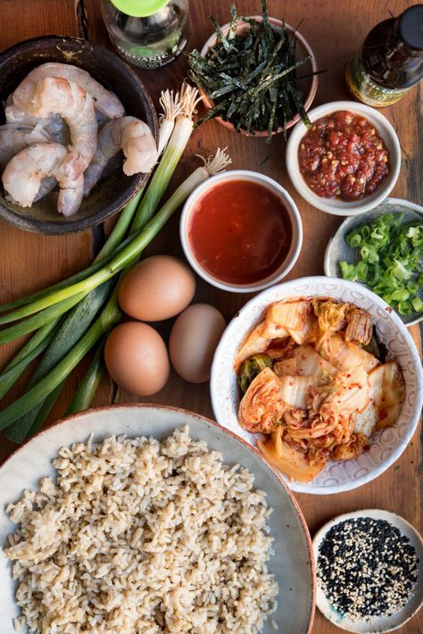 Shrimp And Kimchi, Kimchi Shrimp, Use Leftover Rice, Seafood Stuffed Shells, Kimchi Rice, Spanish Rice Easy, Chicken Marsala Easy, White Rice Recipes, Vegetarian Ideas