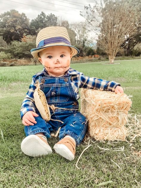 Baby Boy Scarecrow Halloween Costume Baby Diy Costumes Boy, Baby Grandpa Costume, Infant Costume For Boys, Baby Costumes For Boys Diy, Halloween Costumes For 1 Year Boy Family, 3 Month Halloween Costume Boy, 10 Month Halloween Costume Boy, Halloween Costume For 1 Year Boy, Scarecrow Family Halloween Costumes