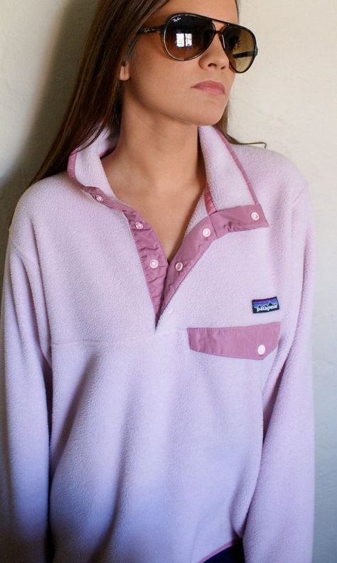 Patagonia Snap T Pullover Outfit, Patagonia Synchilla Outfit, Pink Patagonia, Patagonia Vintage, 2019 Outfits, Patagonia Pullover, Sustainable Brands, Vintage Patagonia, Patagonia Synchilla