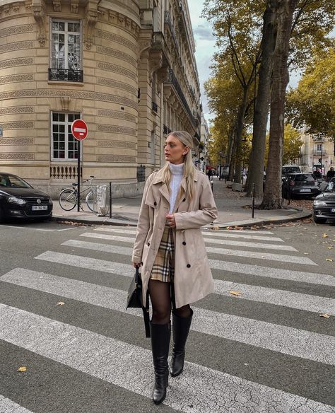 8 Parisian style fall outfits🤎 Which is your favourite??? I’m looking forward to styling my Burberry skirt again! #fallfashion #parisiennestyle #parisianstyle Parisian Look Outfit, Burberry Outfit Street Style, Paris Style Aesthetic, Burberry Skirt Outfit, Burberry Street Style, Winter Paris Outfits, Paris Outfits Fall, Burberry Trench Coat Outfit, Burberry Outfits