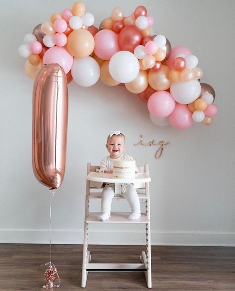 High Chair Balloons 1st Birthday, High Chair Balloon Garland, First Birthday Girl Balloons, Small Balloon Garland, 1st Birthday Balloon Garland, First Birthday Balloon Arch, Simple First Birthday, First Birthday Balloons, Mini Garland