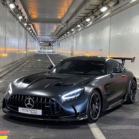 Mercedes Sports Car, Mercedes Sport, Tmax Yamaha, Cr7 Wallpapers, مرسيدس بنز, Dream Cars Mercedes, Amg Gt, Benz Amg, Mercedes Car