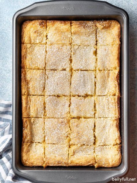 Gooey Butter Cake is a tried and true dessert classic, dating back several decades! So easy to make with very simple ingredients, it has a rich, buttery cake batter crust, and a rich, ooey gooey cream cheese filling that's just amazing. Easy Gooey Butter Cake Recipe, Gooey Butter Cake Recipe, Butter Cake Cookies, Ooey Gooey Butter Cake, Gooey Cake, Gooey Butter Cake, Butter Cake Recipe, Decadent Chocolate Cake, Catering Ideas